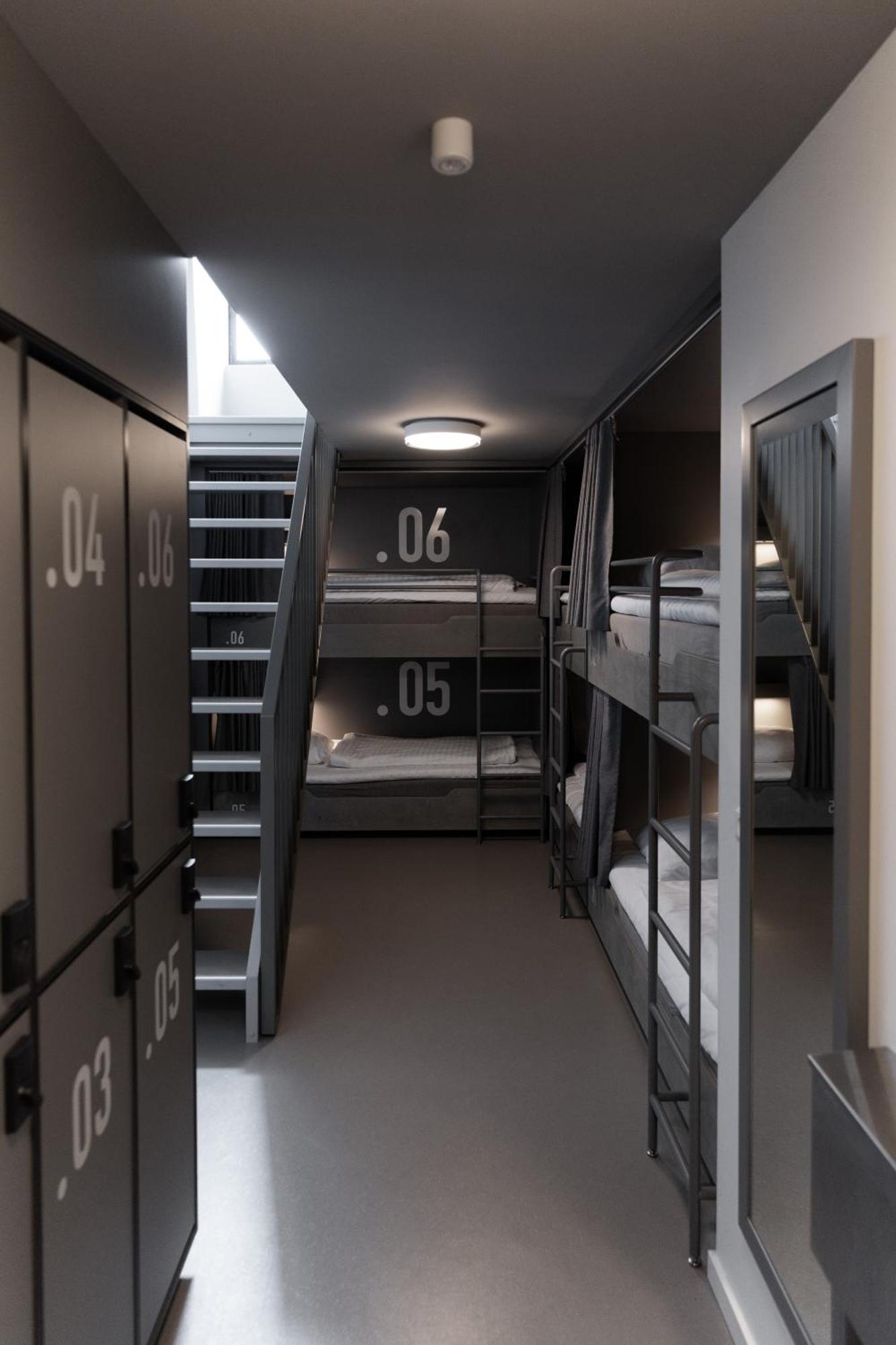 Roberta'S Society Aarhus Hostel Екстериор снимка