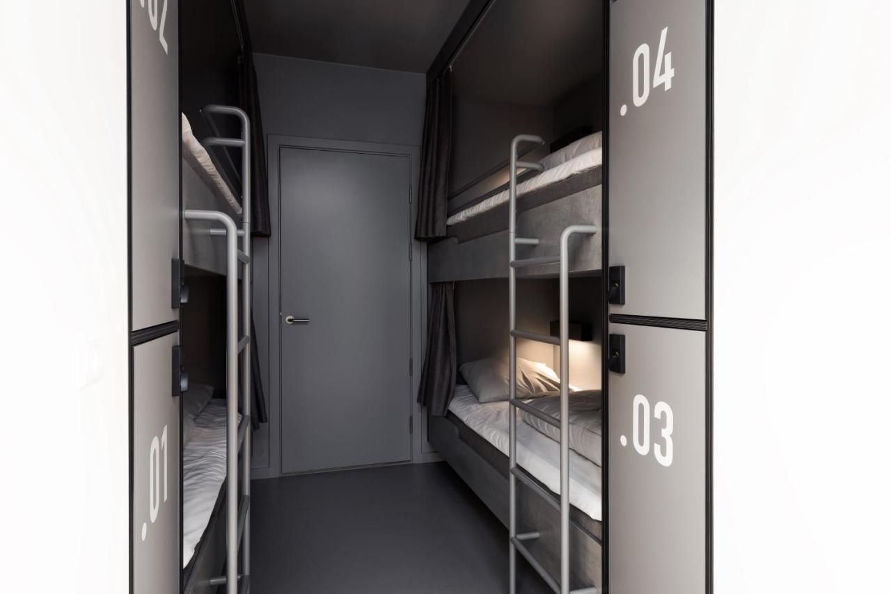 Roberta'S Society Aarhus Hostel Екстериор снимка